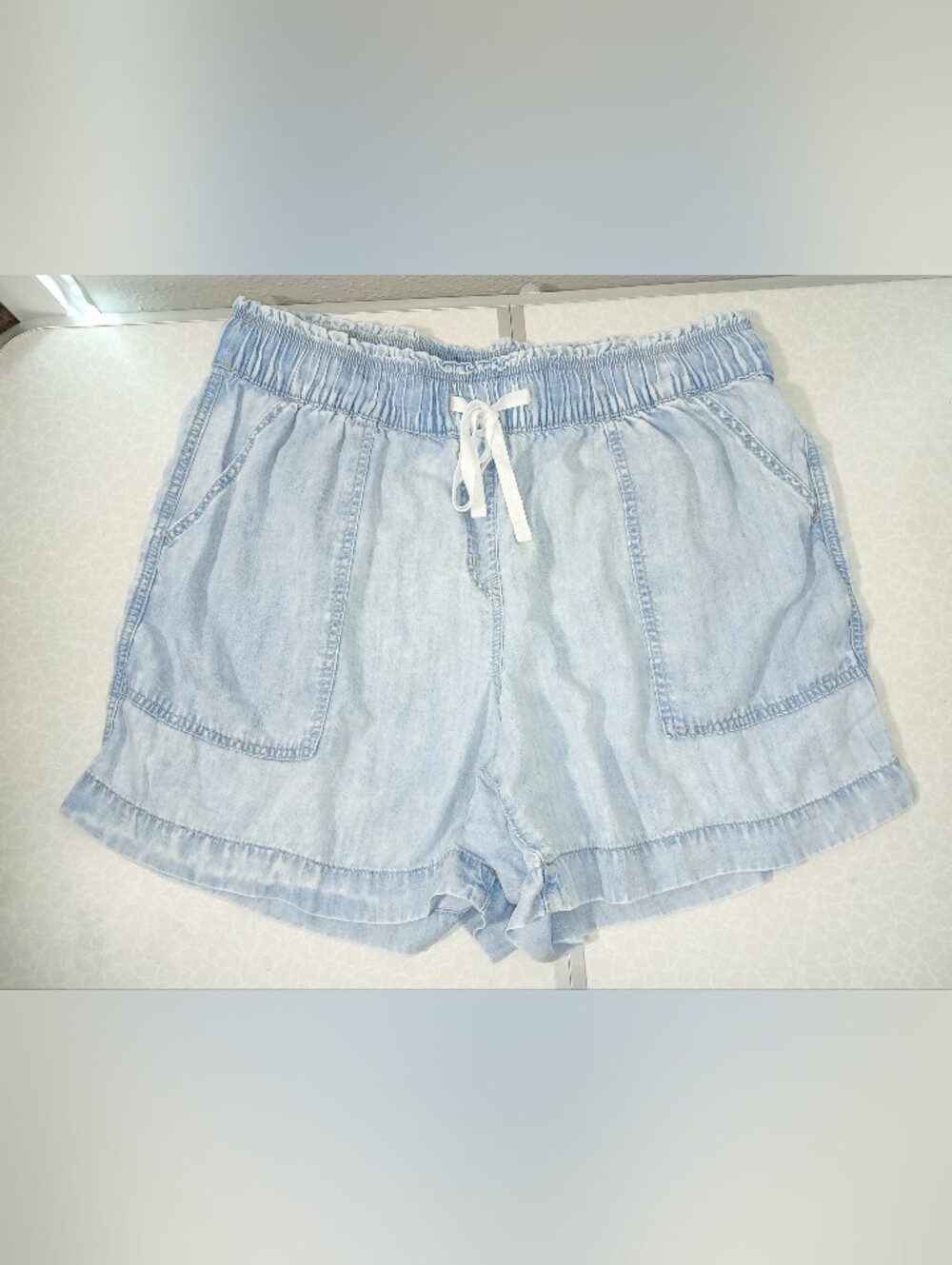 Lane Bryant Light Blue Denim Waistband Shorts sz 18